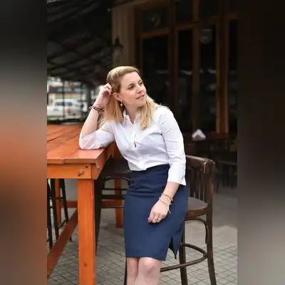 徐梅